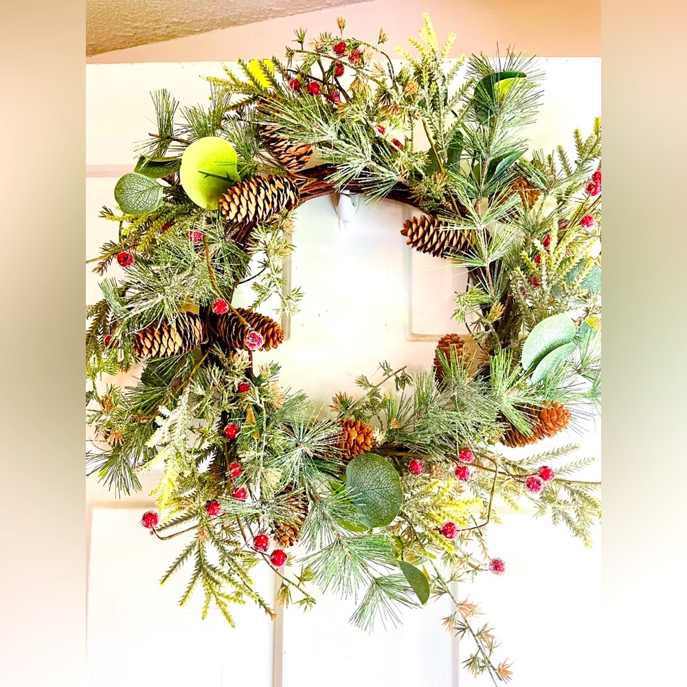 Icy Bristle Pine & Berry Wreath